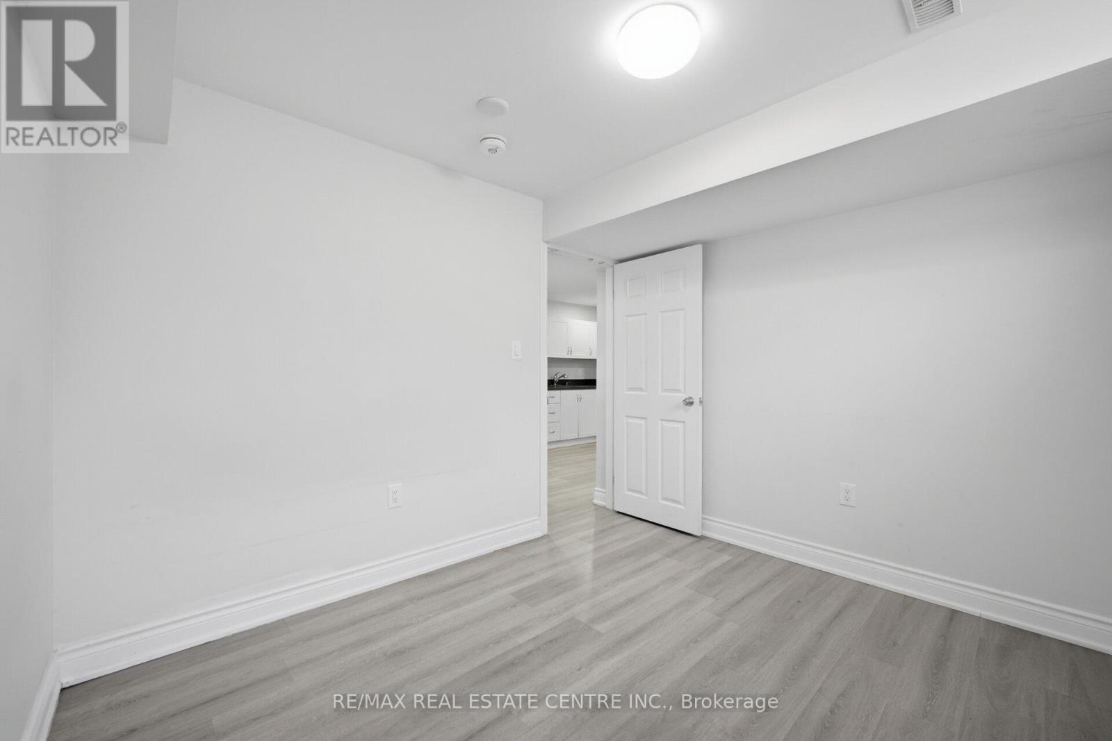 570 WINDFIELDS FARM DRIVE - 45