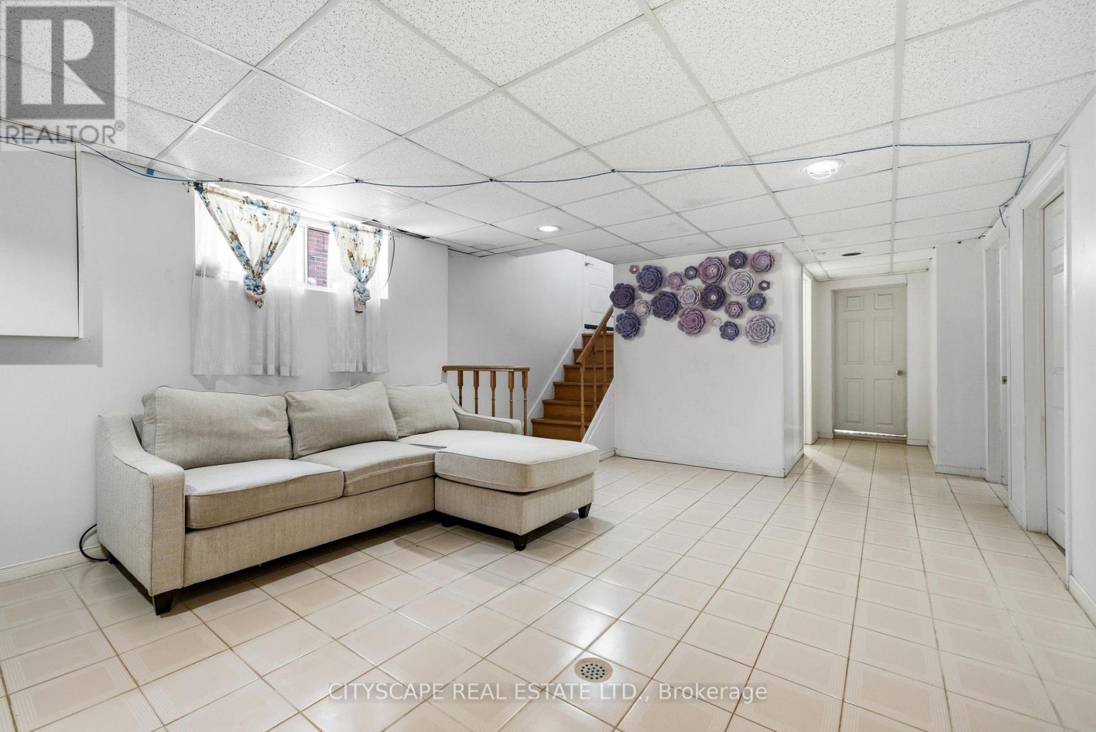 38 MARTA AVENUE - Image 12