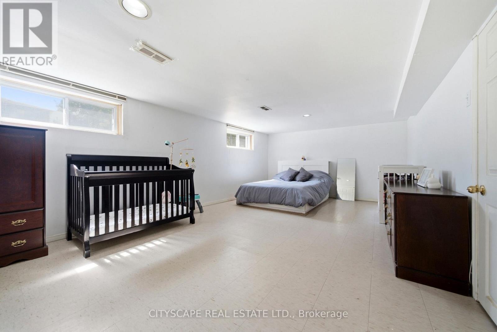 38 MARTA AVENUE - Image 16