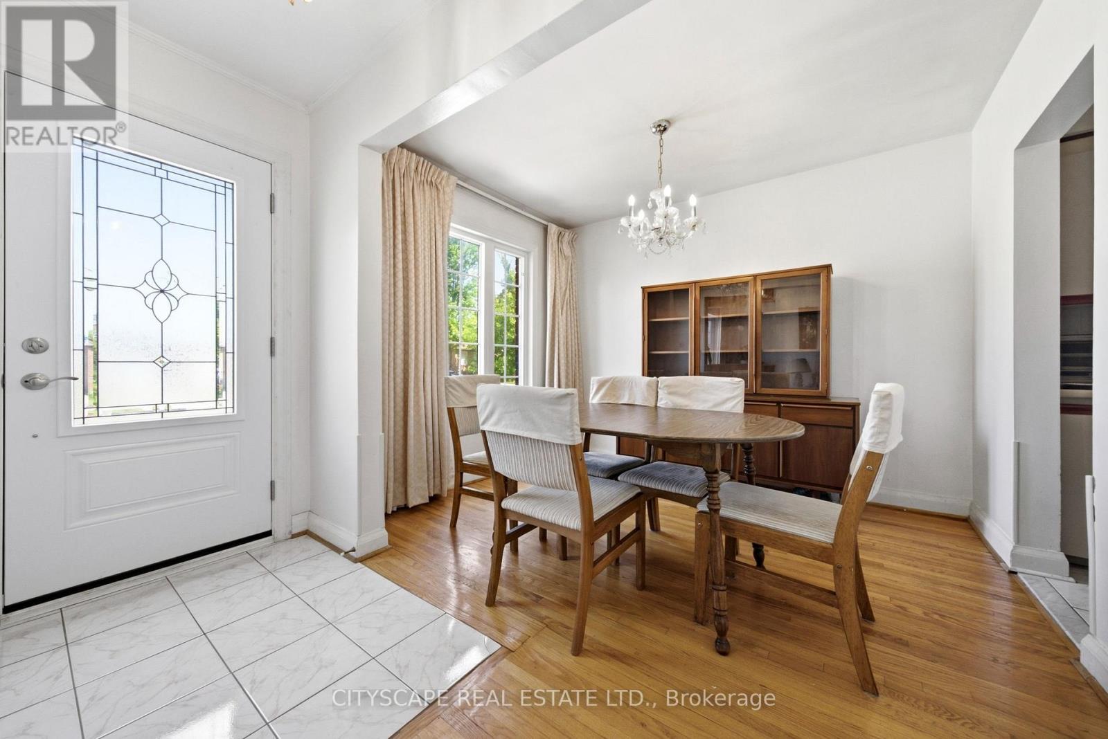 38 MARTA AVENUE - Image 4
