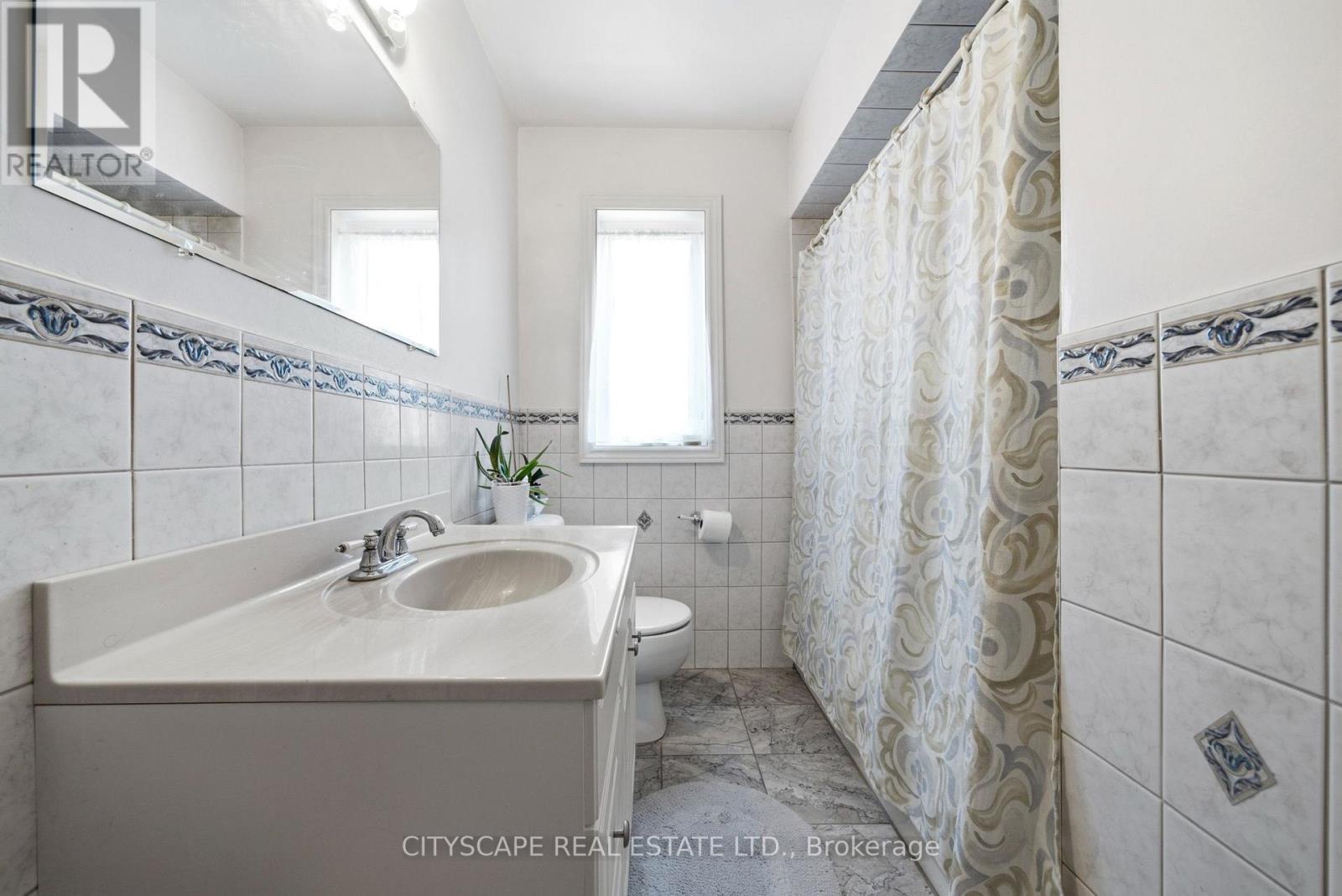38 MARTA AVENUE - Image 6