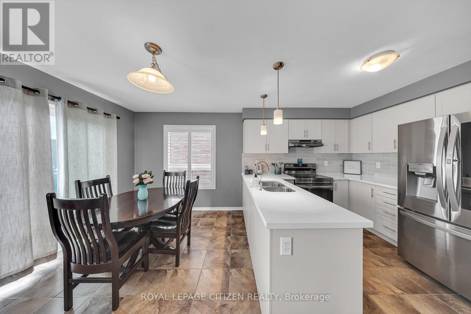 1341 WOODSTREAM AVENUE - 18