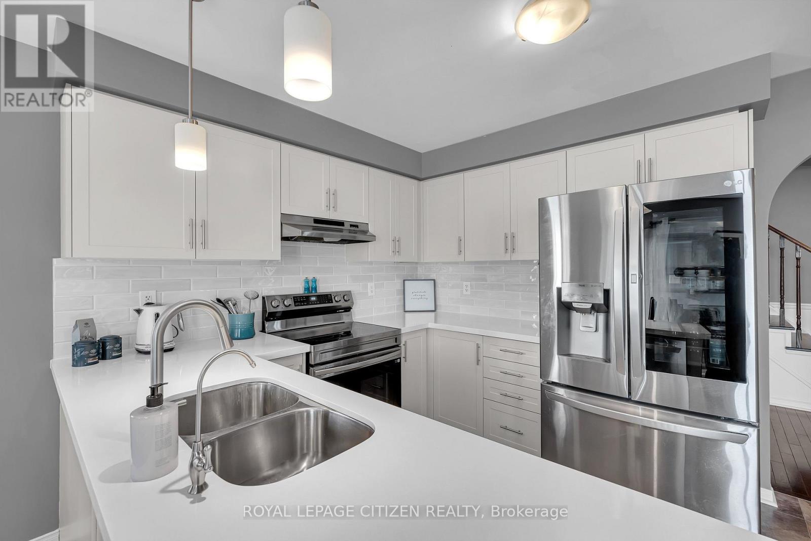 1341 WOODSTREAM AVENUE - 20