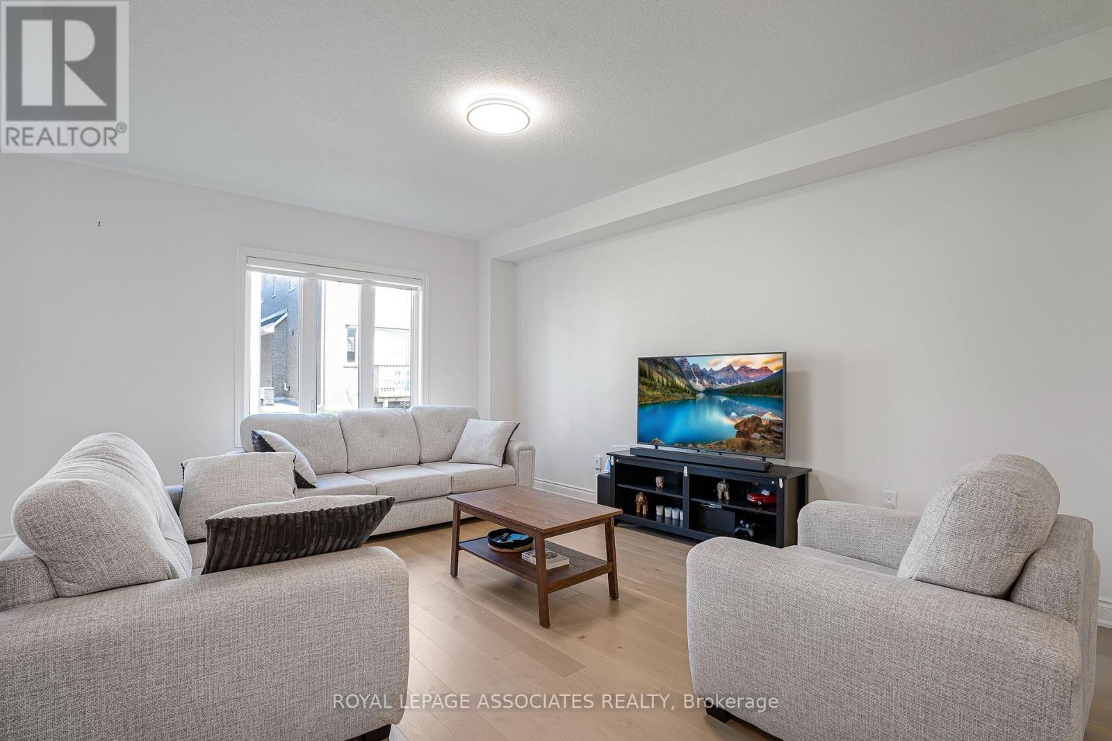 2201 CRYSTAL DRIVE - 11
