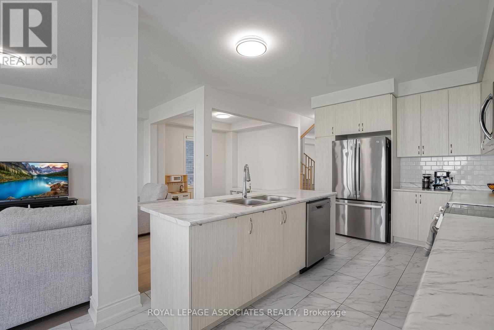 2201 CRYSTAL DRIVE - 14