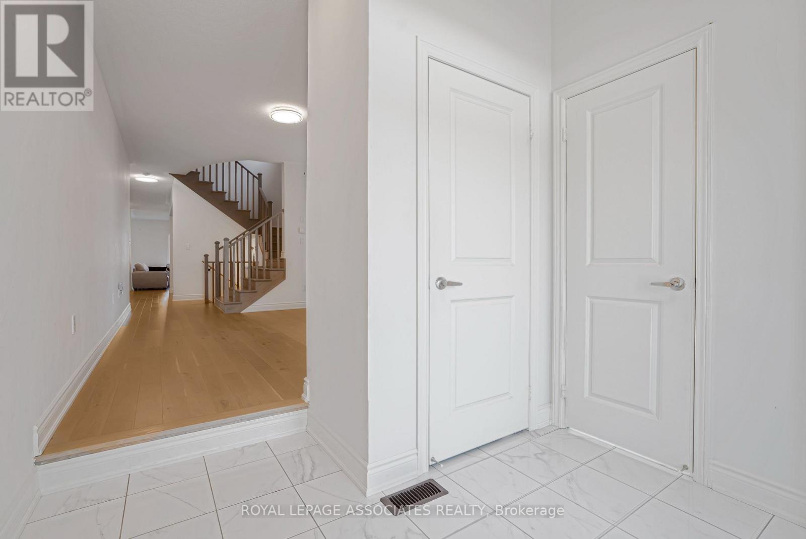 2201 CRYSTAL DRIVE - 4