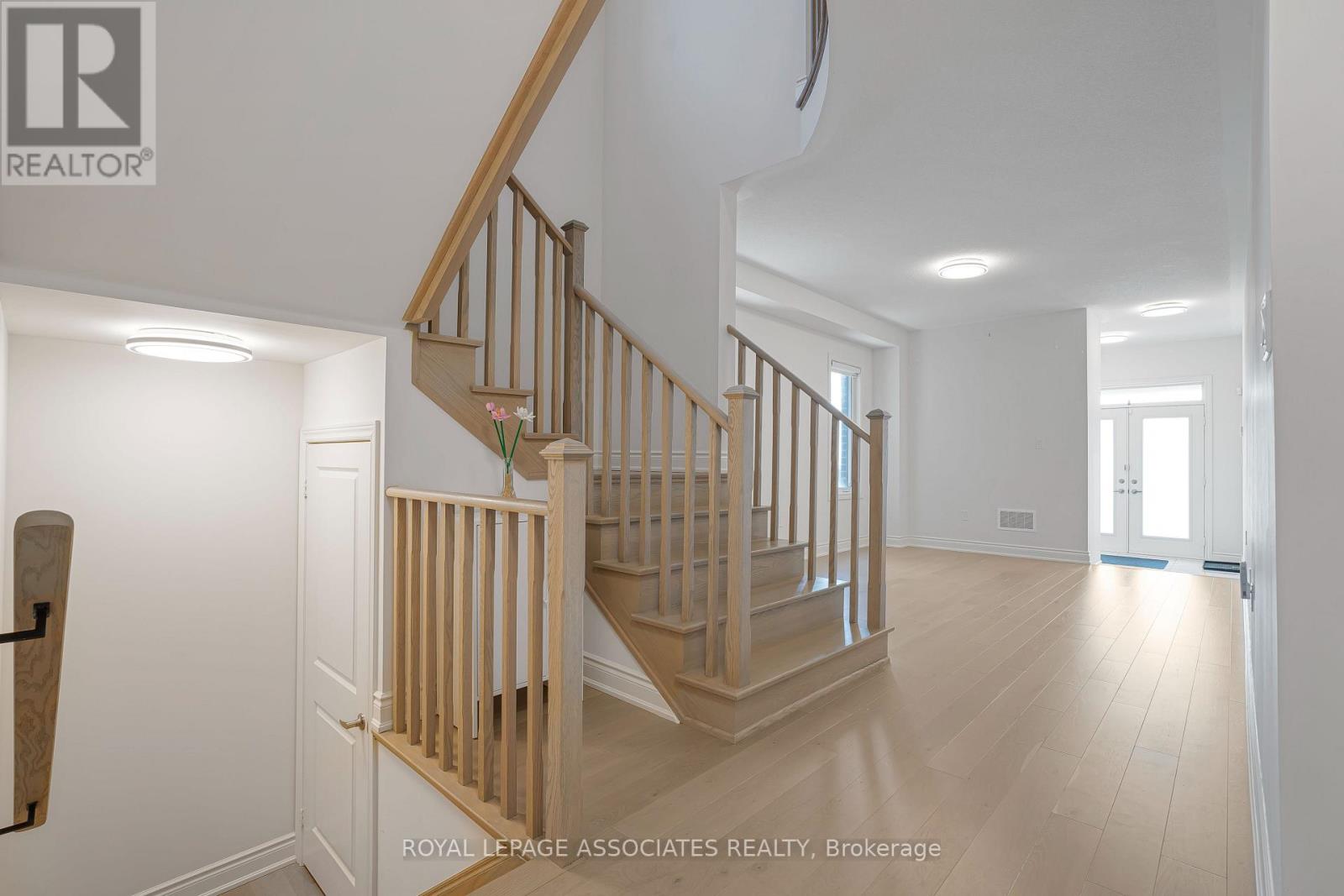 2201 CRYSTAL DRIVE - 8