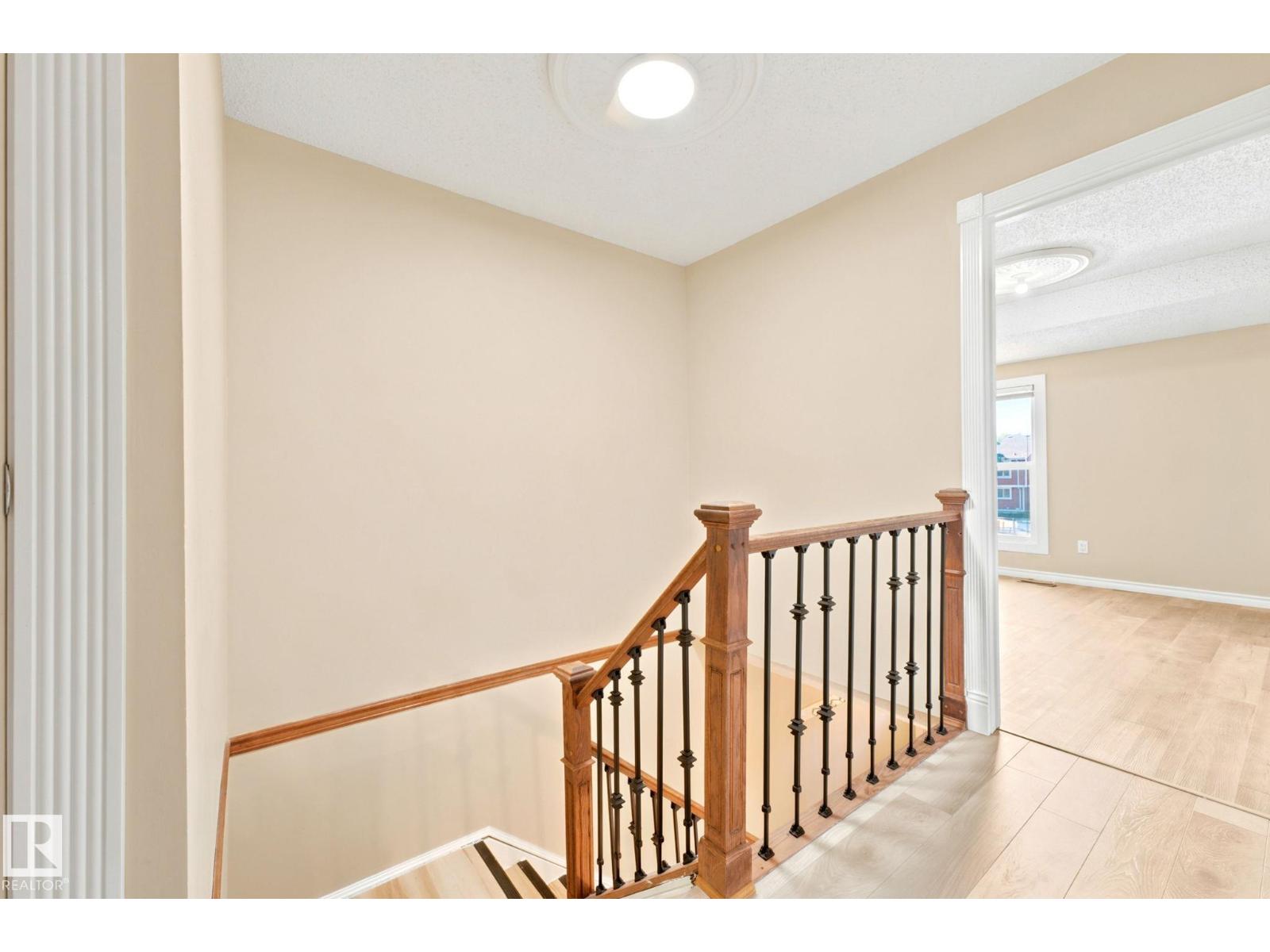 #41 4707 126 AV NW - 15