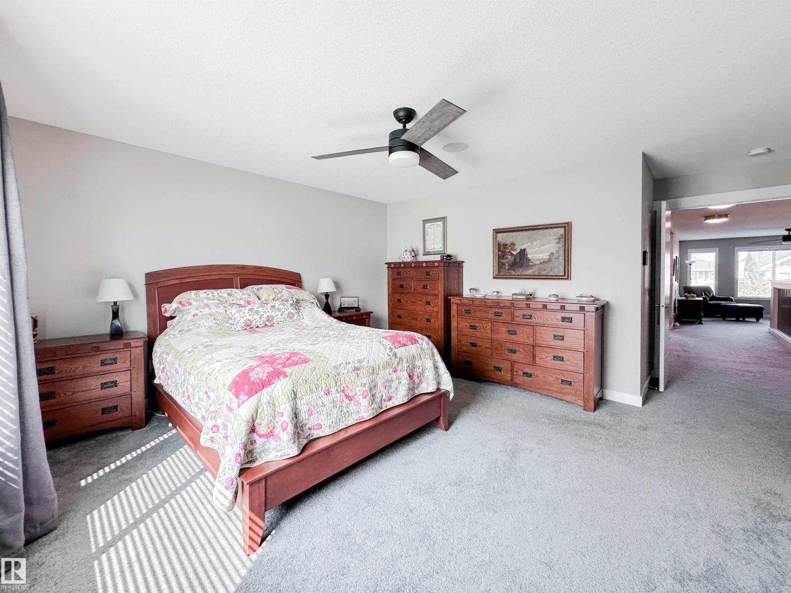 134 JOYAL WY - 33