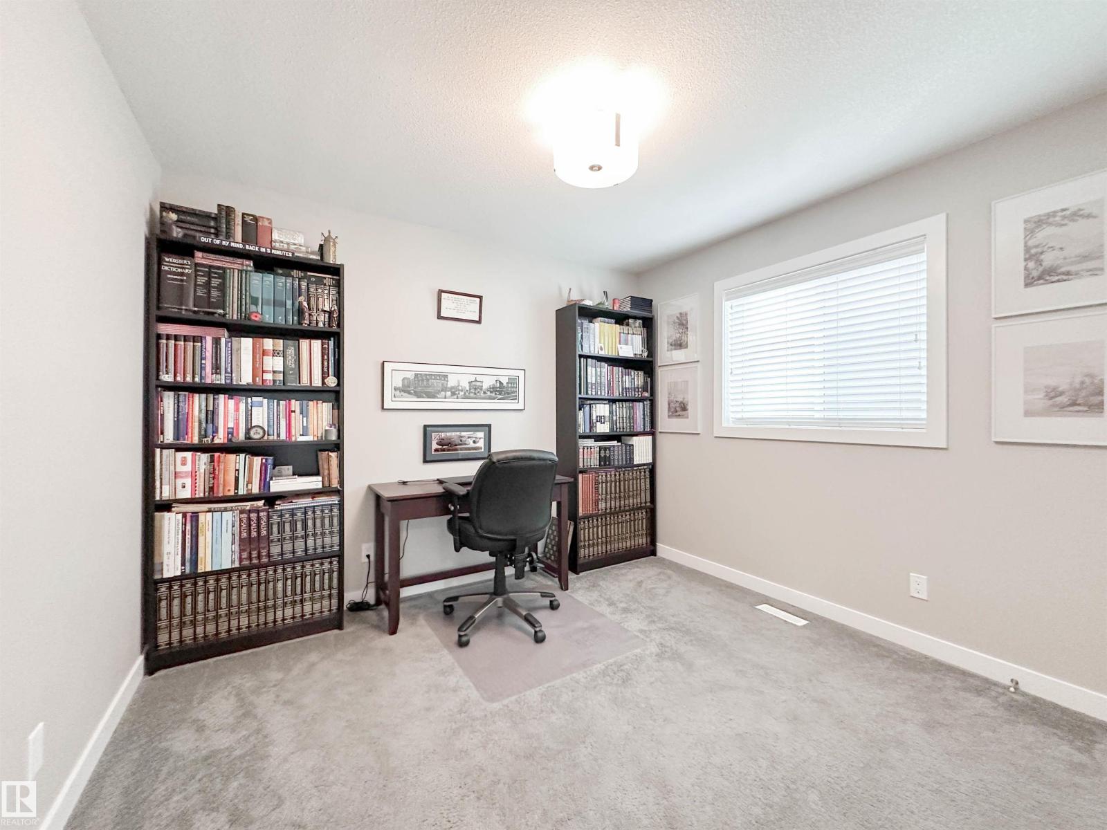 134 JOYAL WY - 39