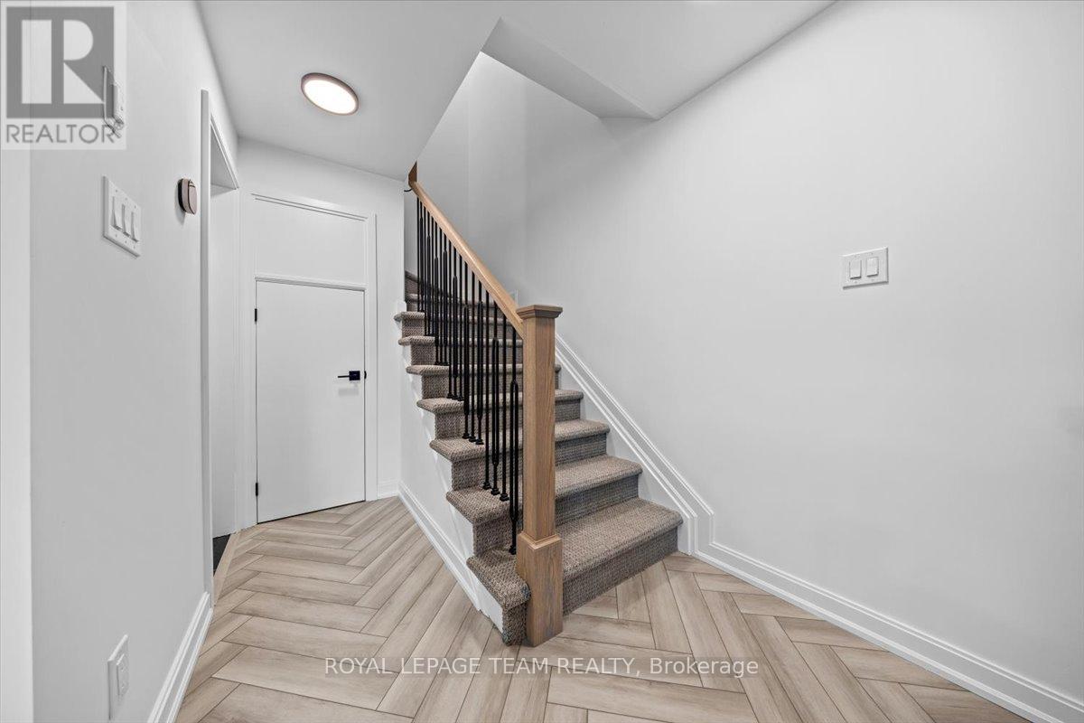 LOT 1502 (HALF MOON BAY) - 5