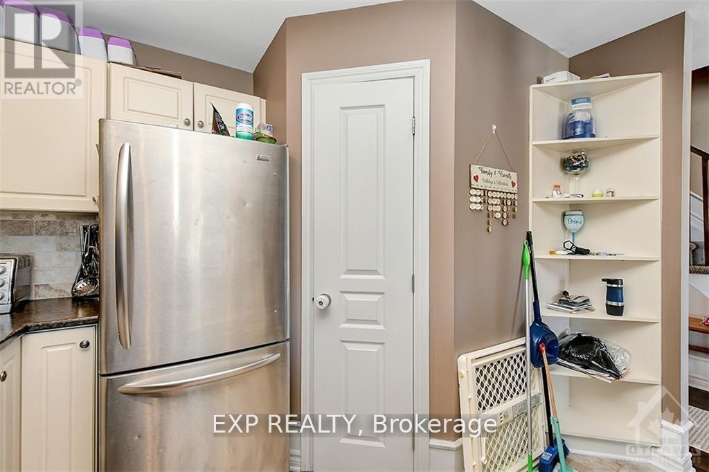 3 Bed, 2 Bath House for Rent in Ottawa – 535 SALZBURG DRIVE, Ottawa – MLS# X13598788 - Image 12