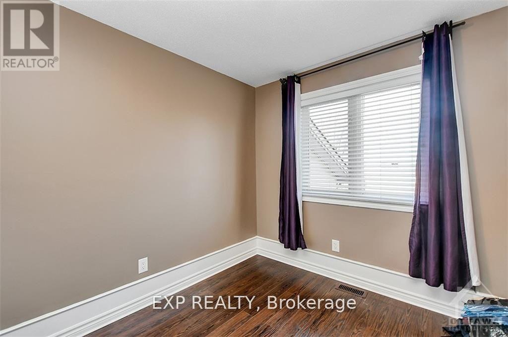 3 Bed, 2 Bath House for Rent in Ottawa – 535 SALZBURG DRIVE, Ottawa – MLS# X13598788 - Image 21