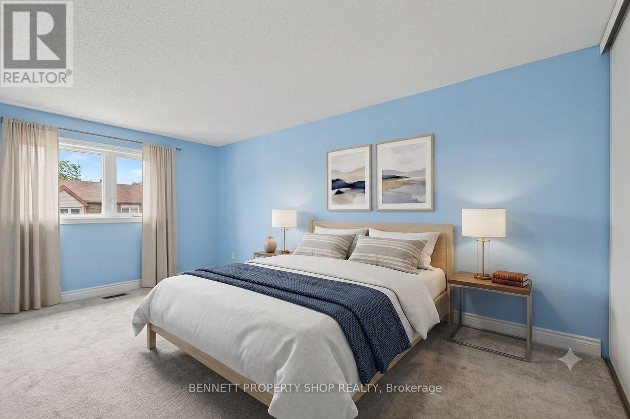 19 LIGHTFOOT PLACE - 9