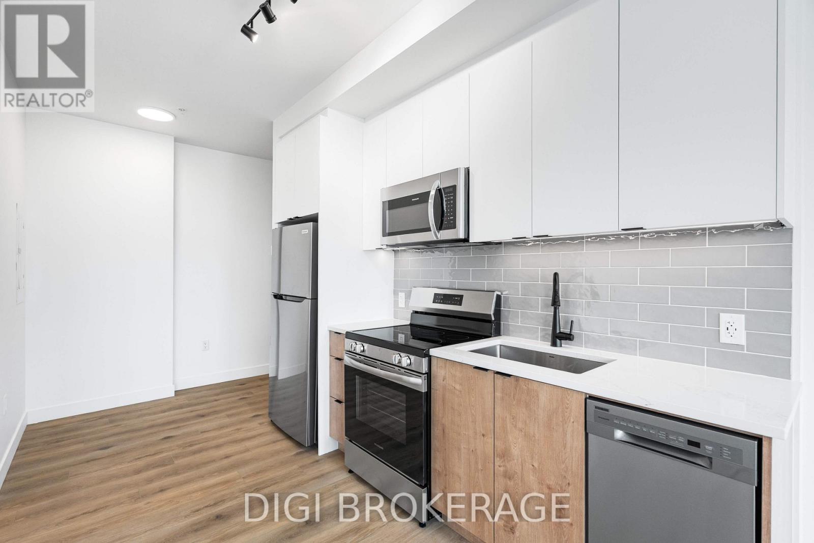 1 Bath Apartment for Rent in Ottawa – 801 – 1600 JAMES NAISMITH DRIVE, Ottawa – MLS# X13598826 - Image 12