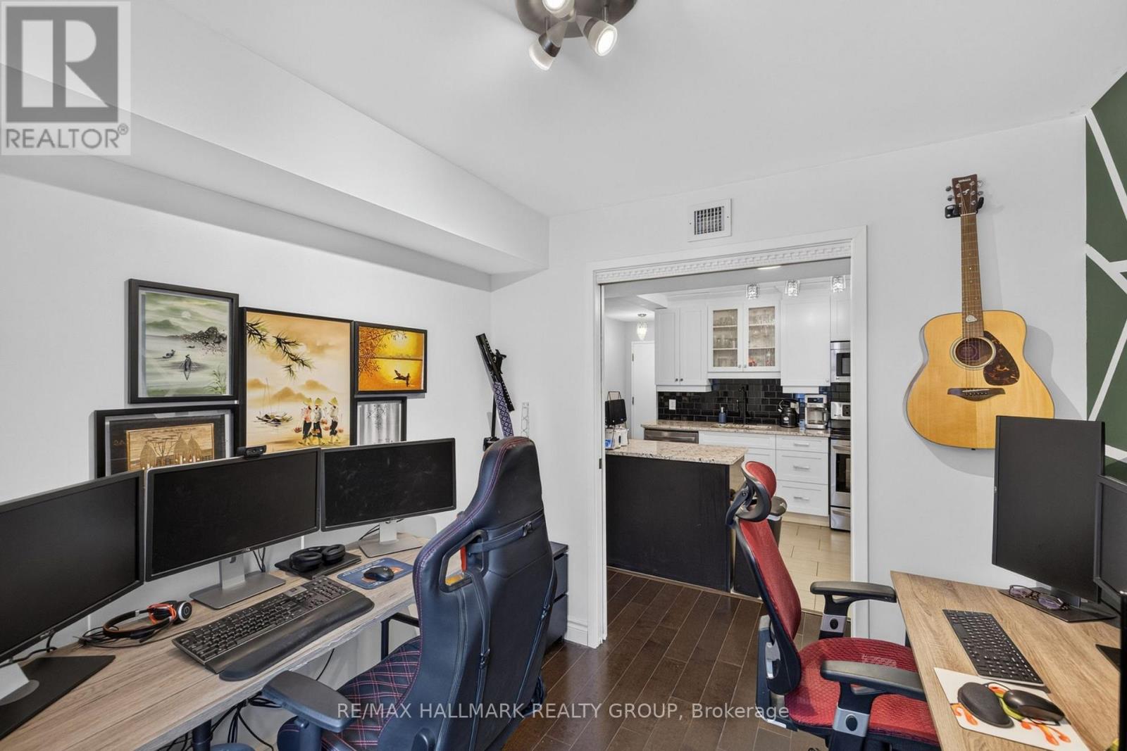 #510 199 KENT STREET - Image 23