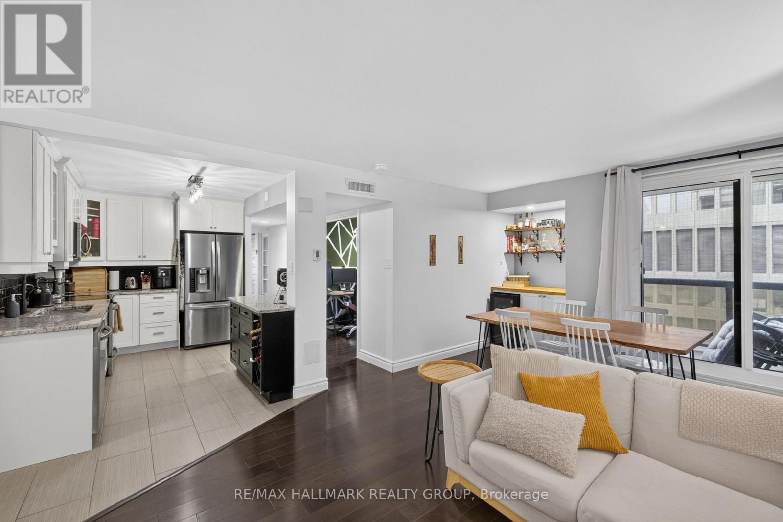 #510 199 KENT STREET - Image 7