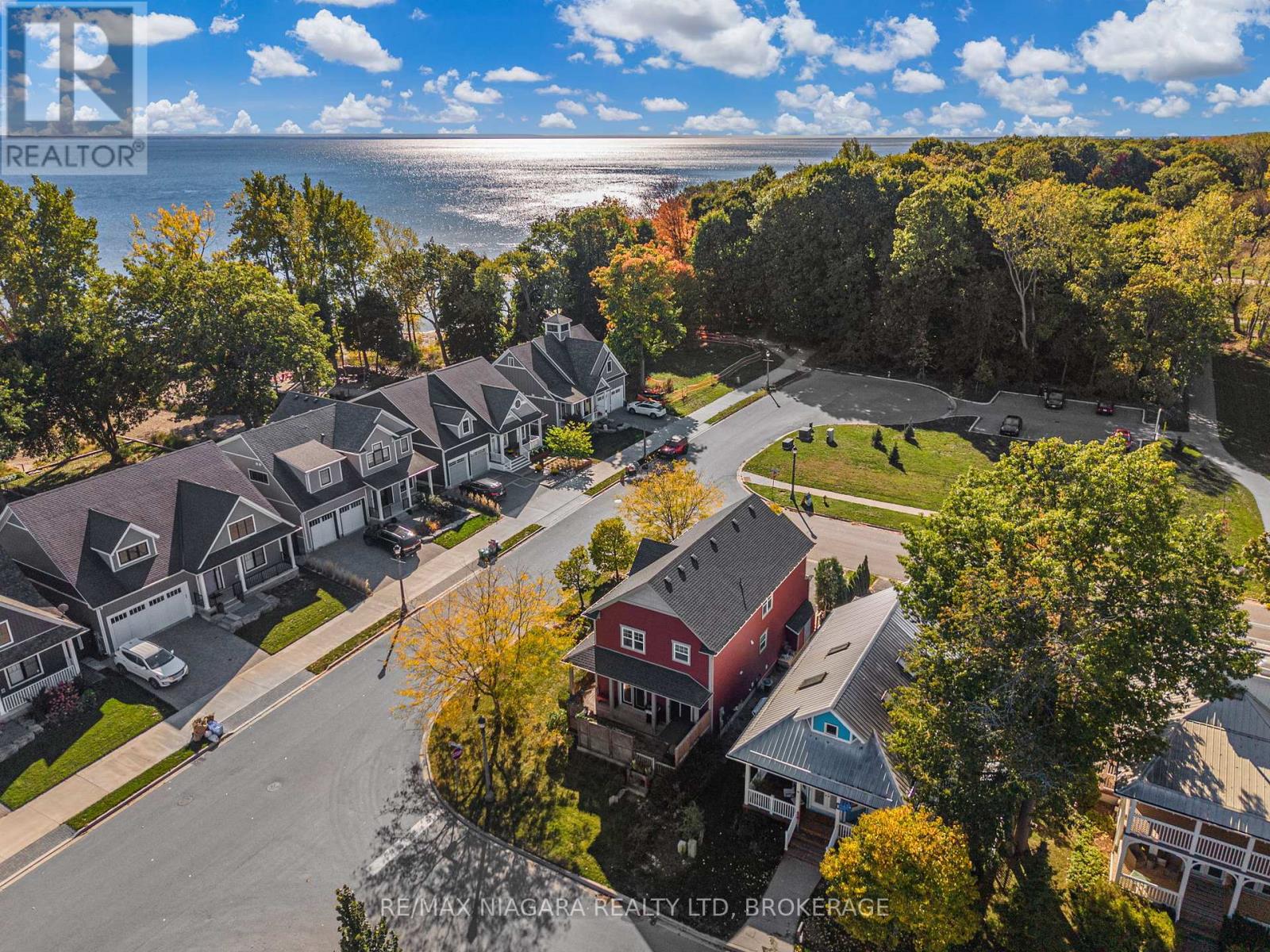 750 LAKESHORE ROAD - 2