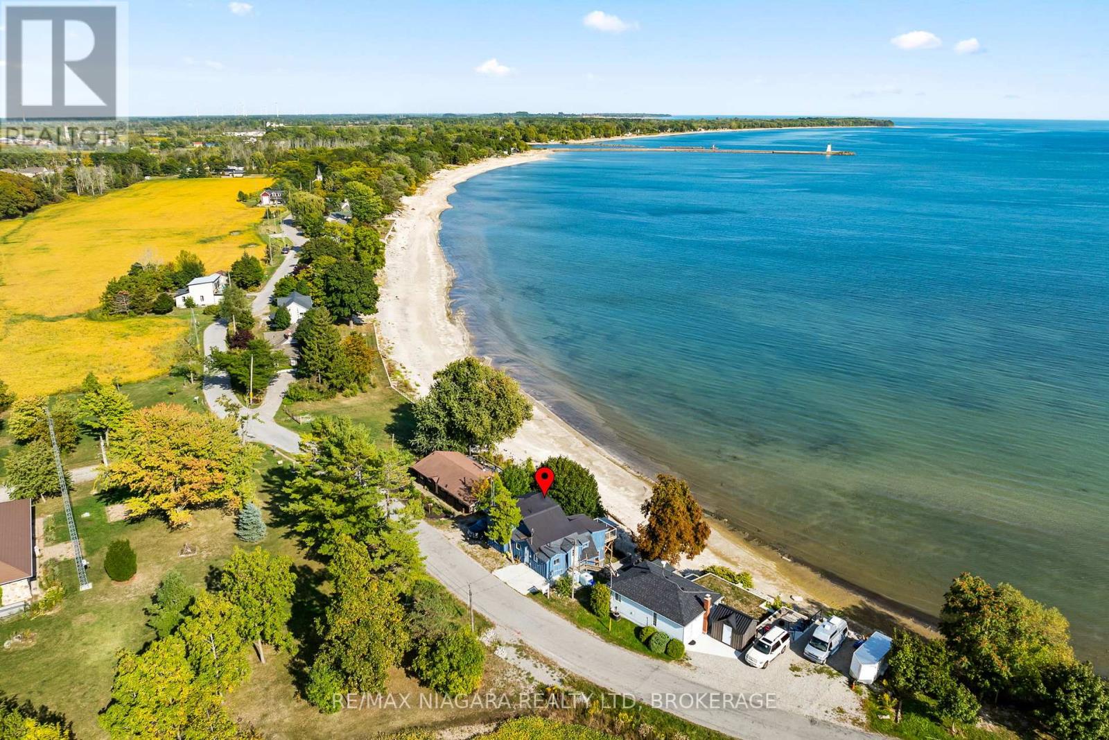 105 LIGHTHOUSE DRIVE - 1