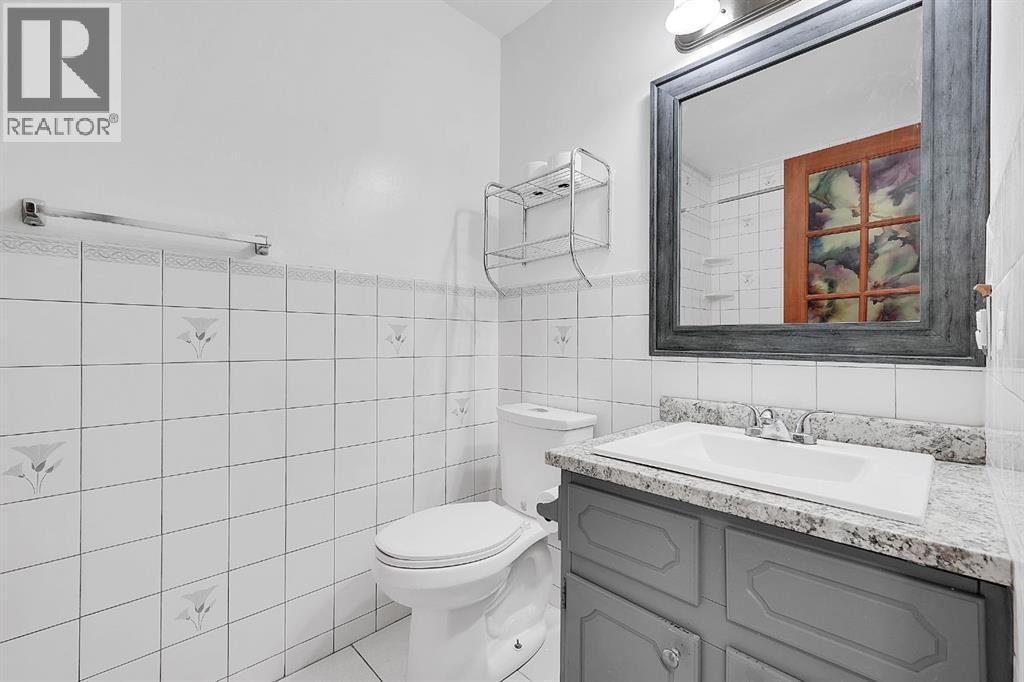 3614 39 Street NE - 11