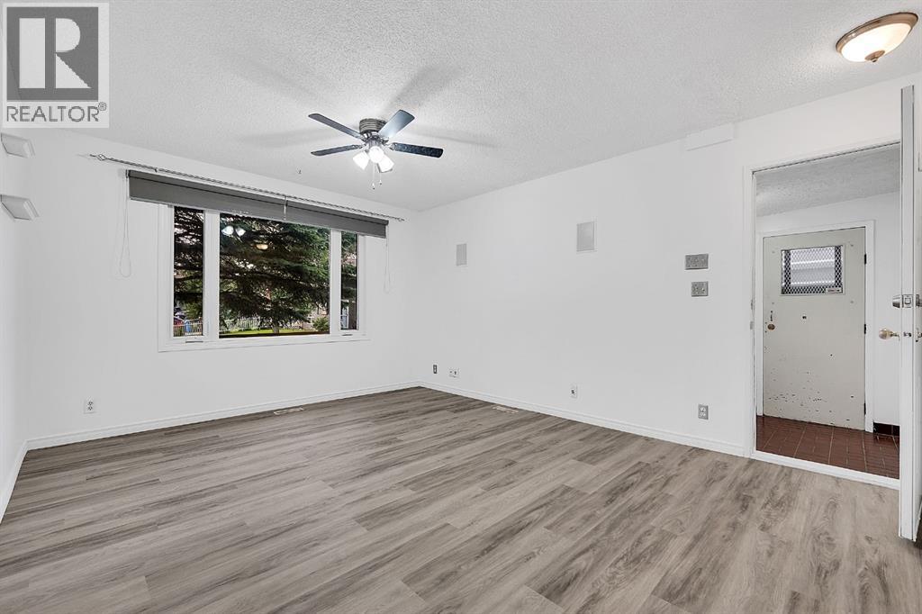 3614 39 Street NE - 6