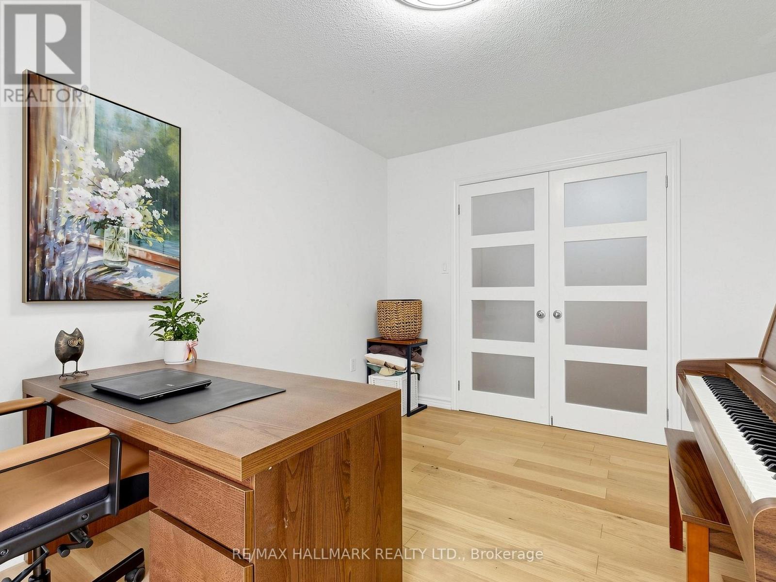 54 STAVE CRESCENT - 20