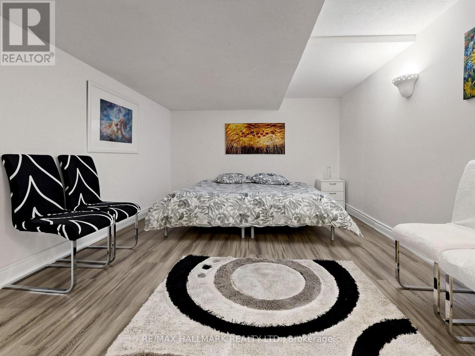 54 STAVE CRESCENT - 41