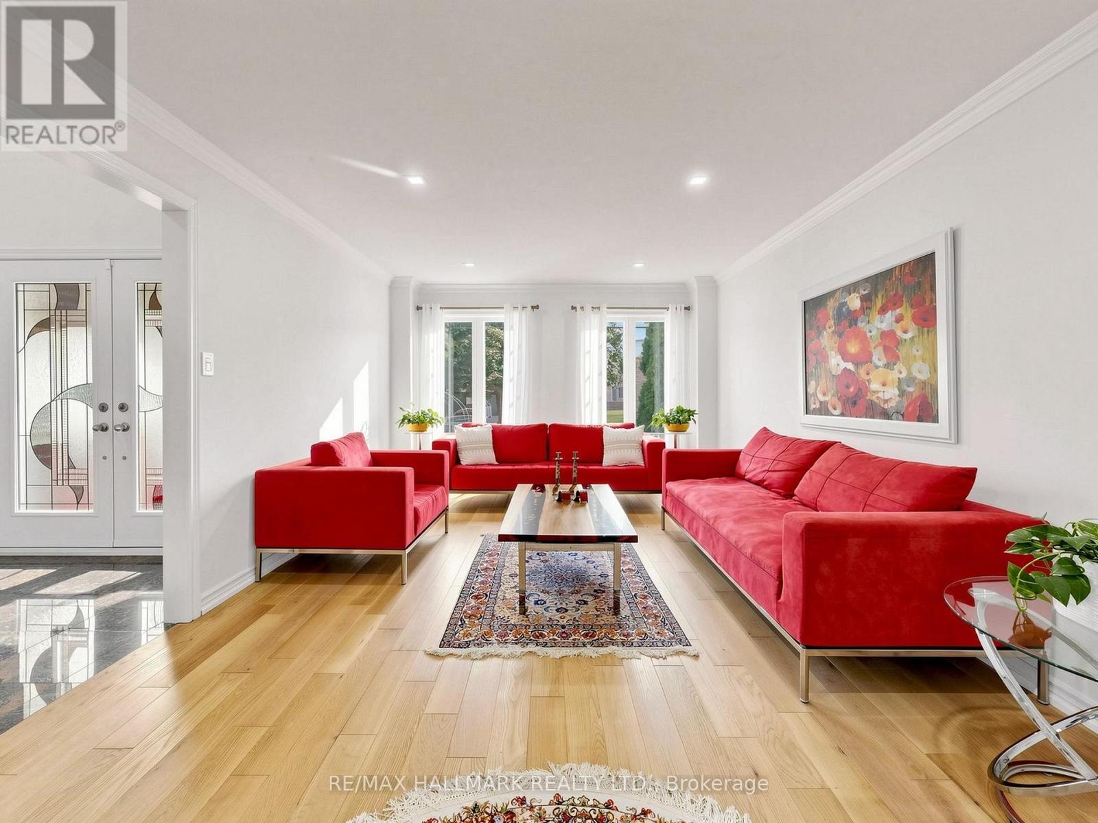 54 STAVE CRESCENT - 5