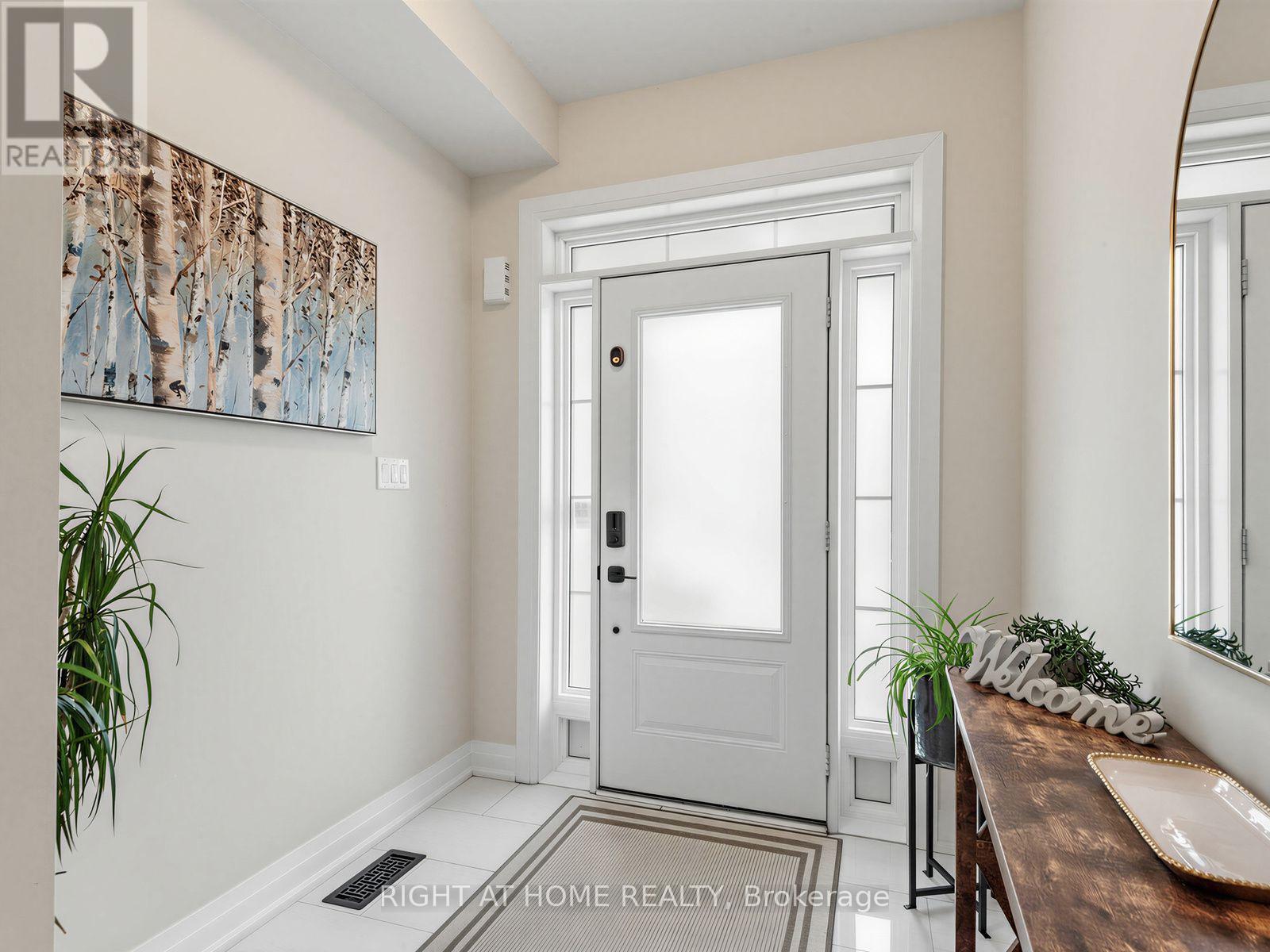 64 BEECHBOROUGH CRESCENT - 8