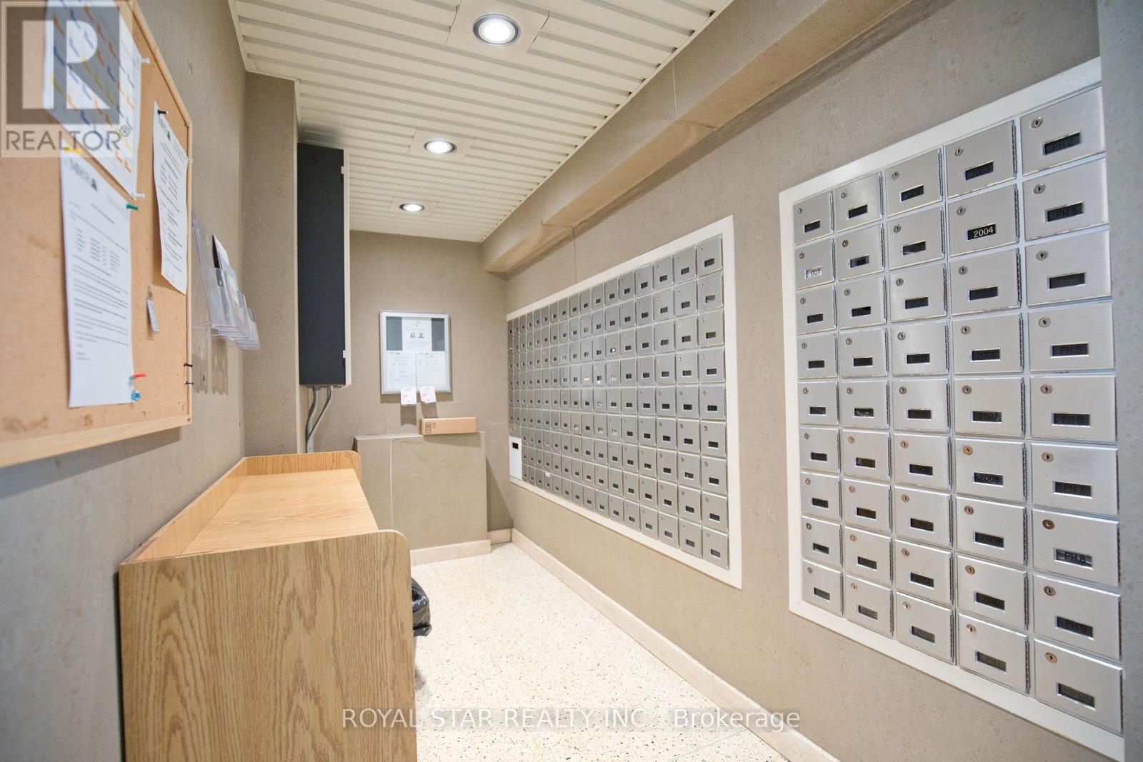 #1607 1535 LAKESHORE ROAD E - Image 32