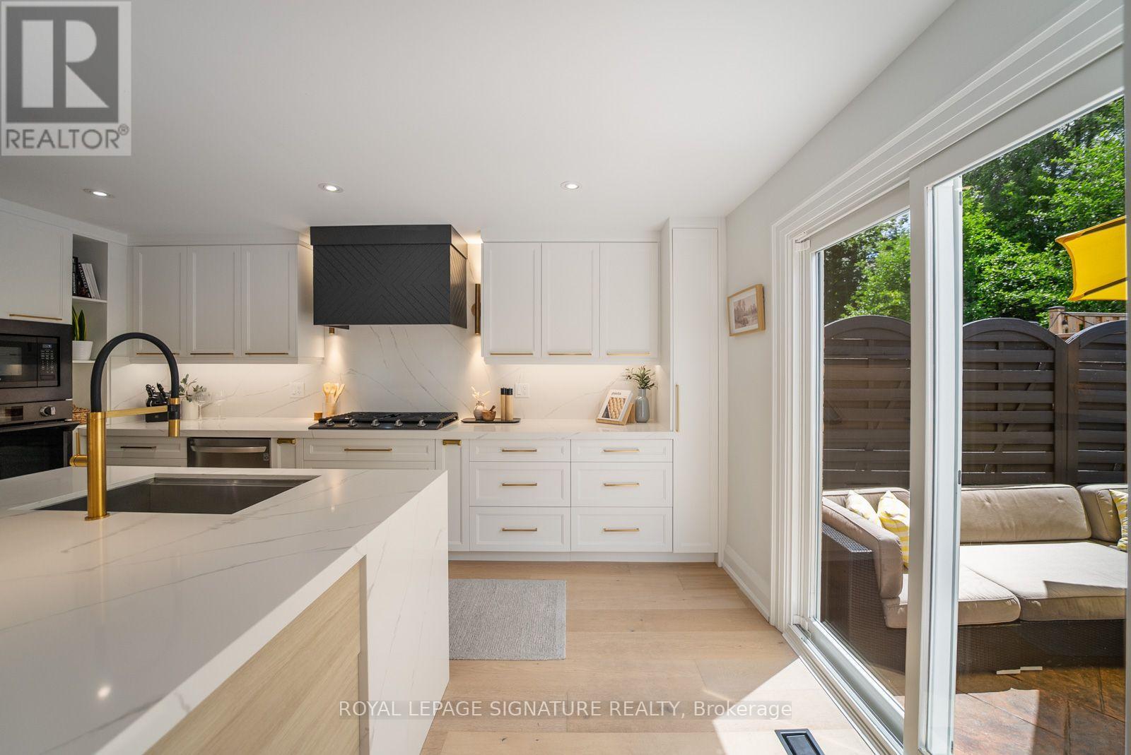 4194 TRELLIS CRESCENT - 15