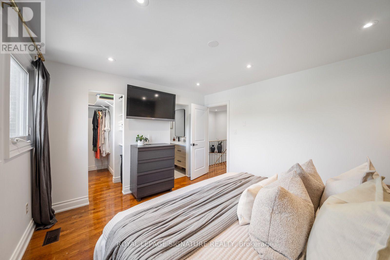 4194 TRELLIS CRESCENT - 26