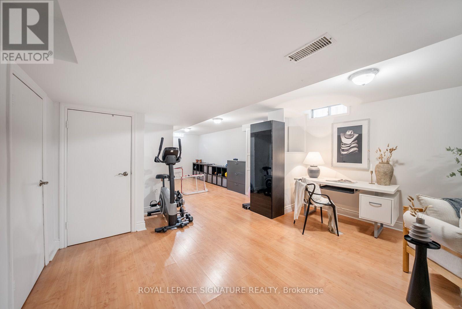 4194 TRELLIS CRESCENT - 39