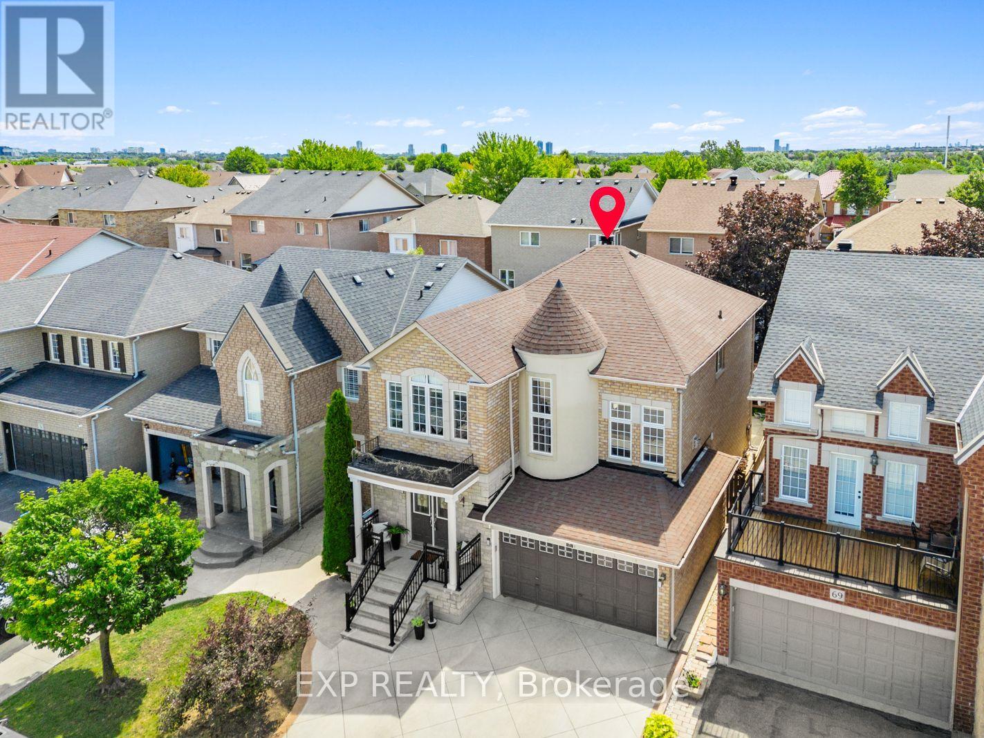 1 SEDGEWICK CIRCLE - 28