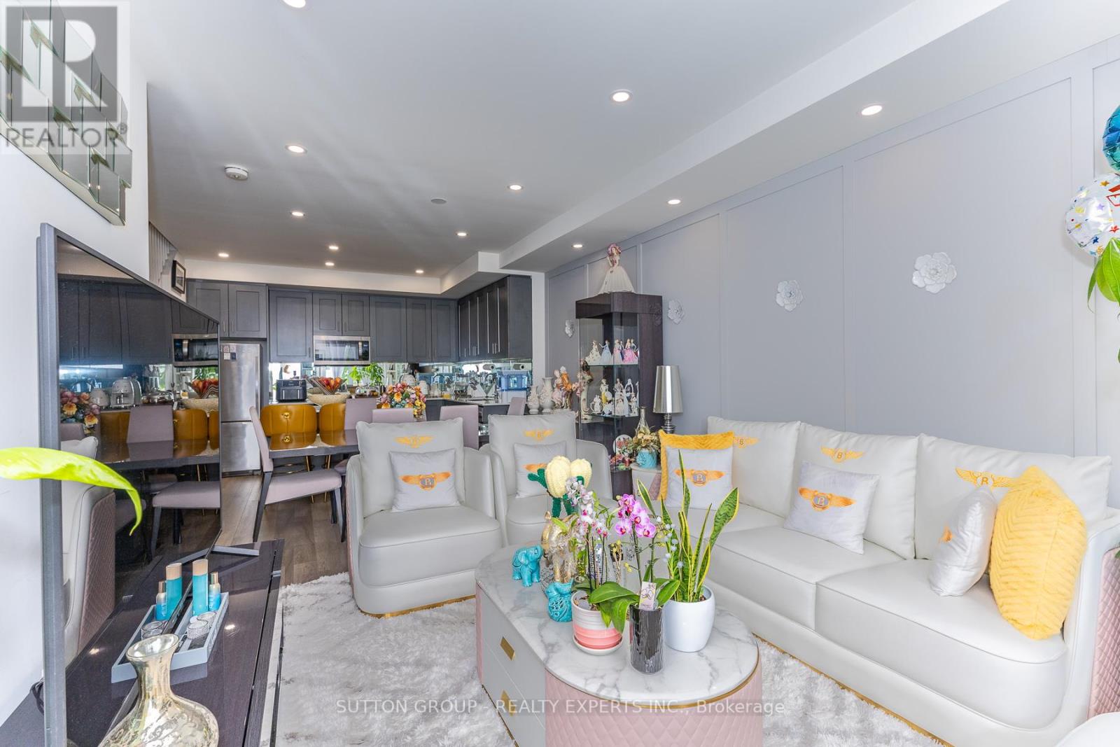 #610 1190 CAWTHRA ROAD - 8