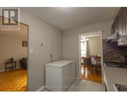 1007 - 49 Silverstone Drive, Toronto, ON M9V3G2 Photo 23