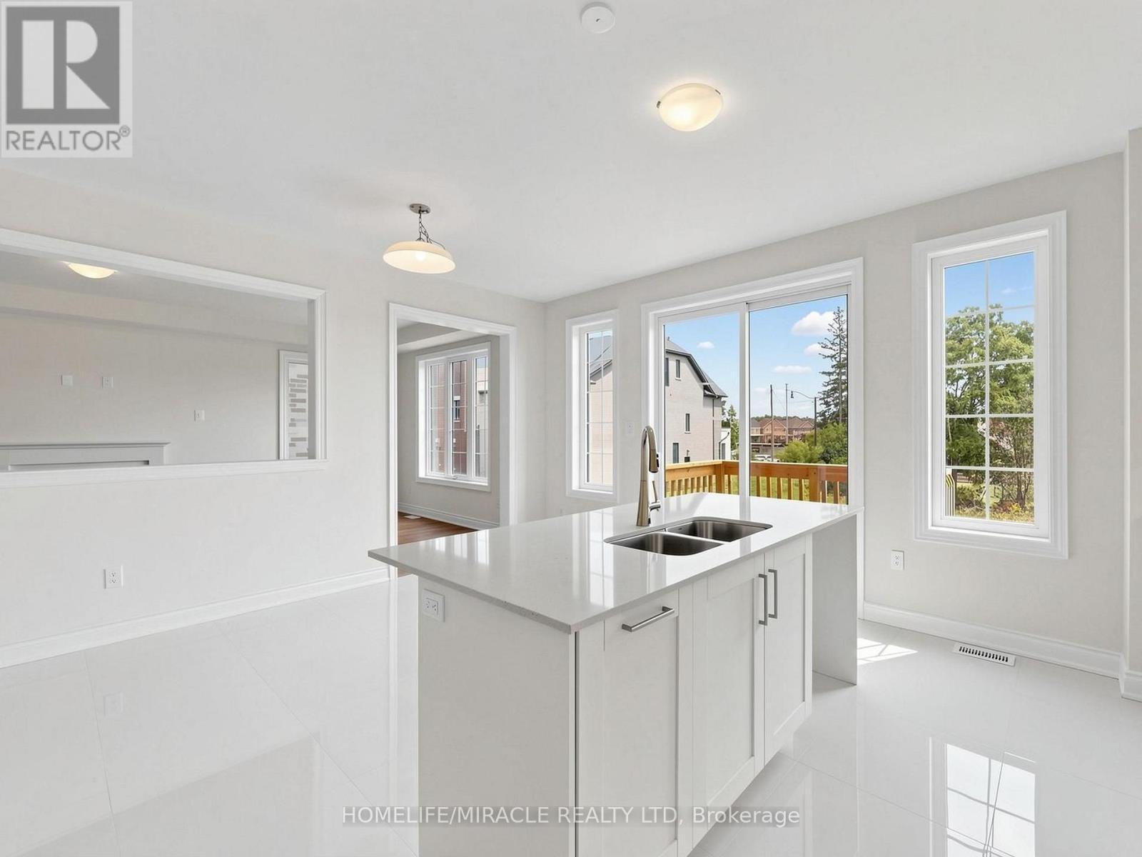 8 RALSTON COURT - 14