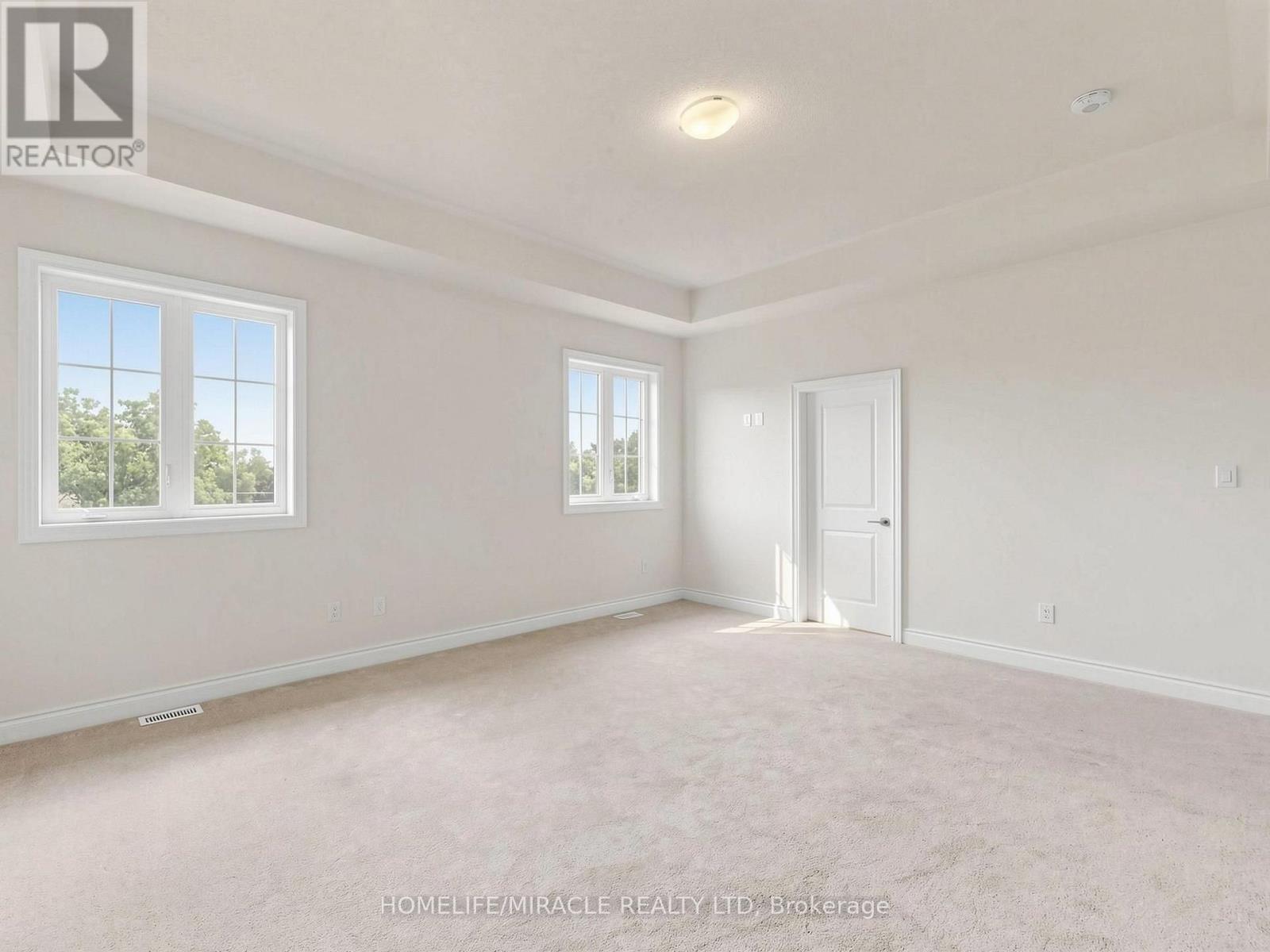 8 RALSTON COURT - 23