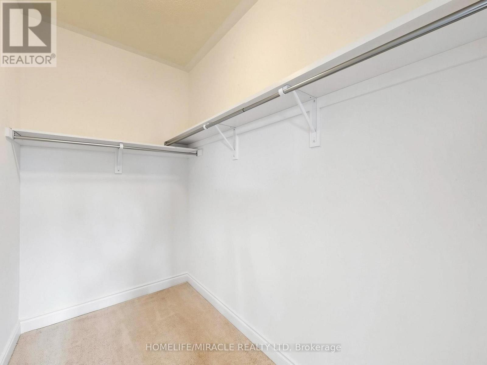 8 RALSTON COURT - 26