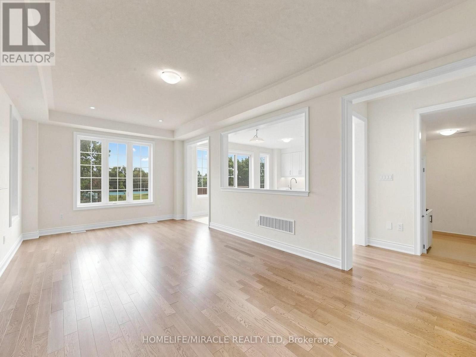 8 RALSTON COURT - 5