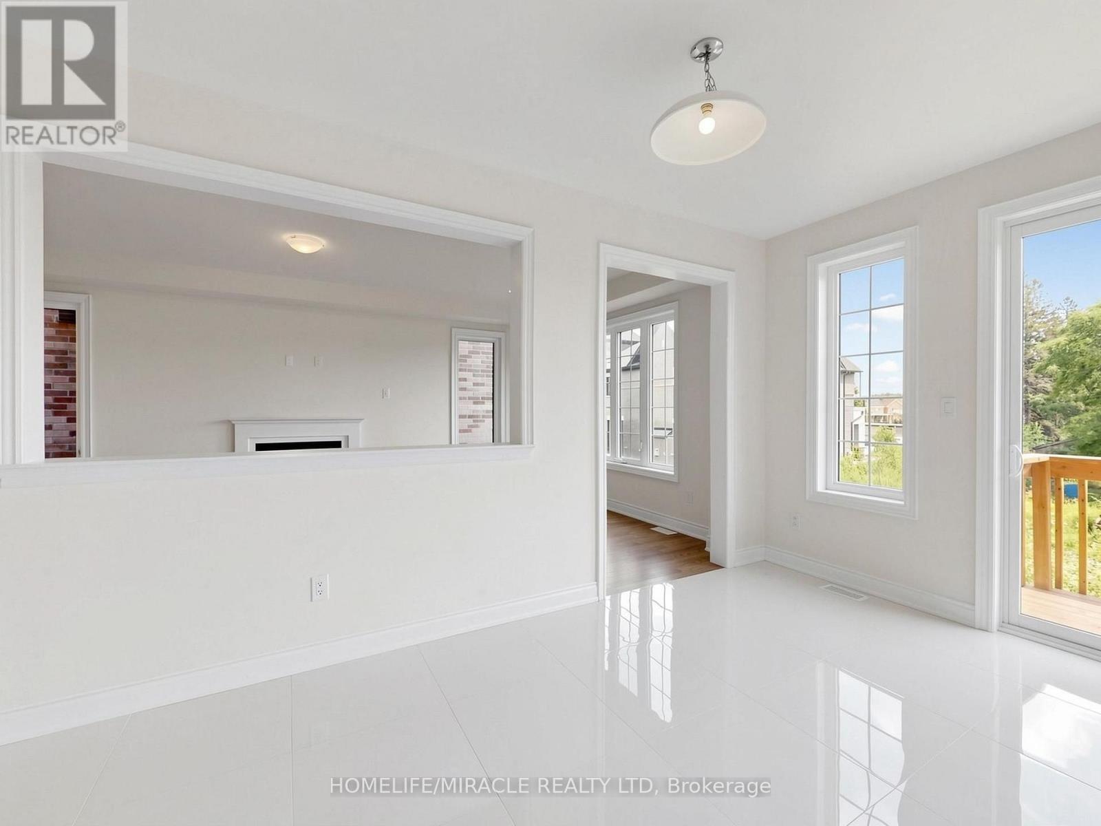 8 RALSTON COURT - 9