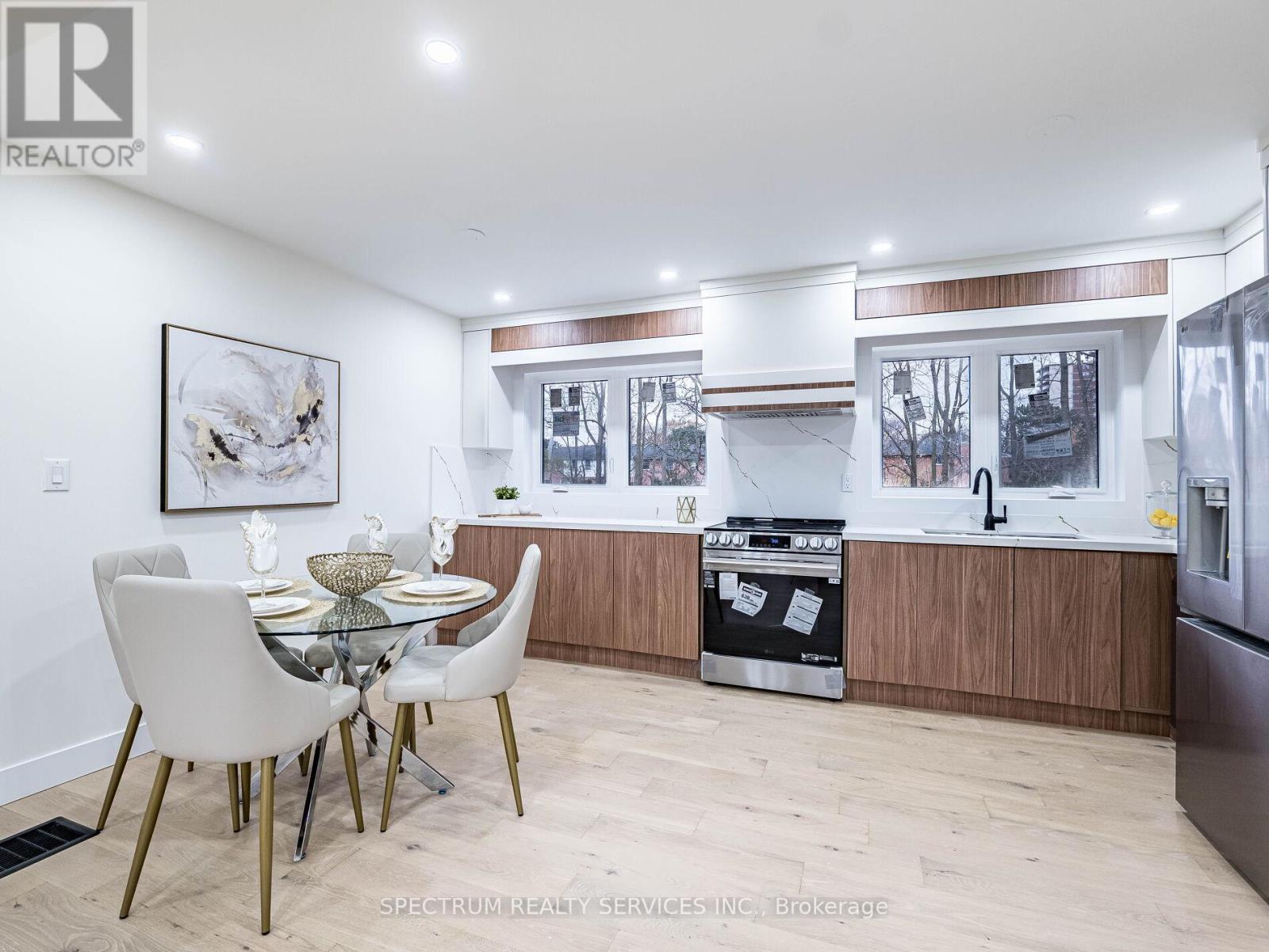 914 FRANCIS ROAD - 13
