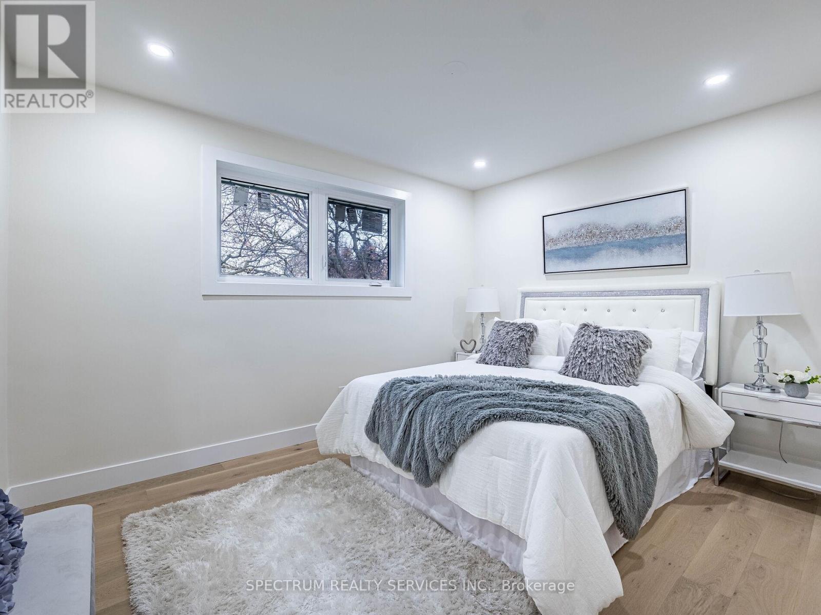914 FRANCIS ROAD - 20