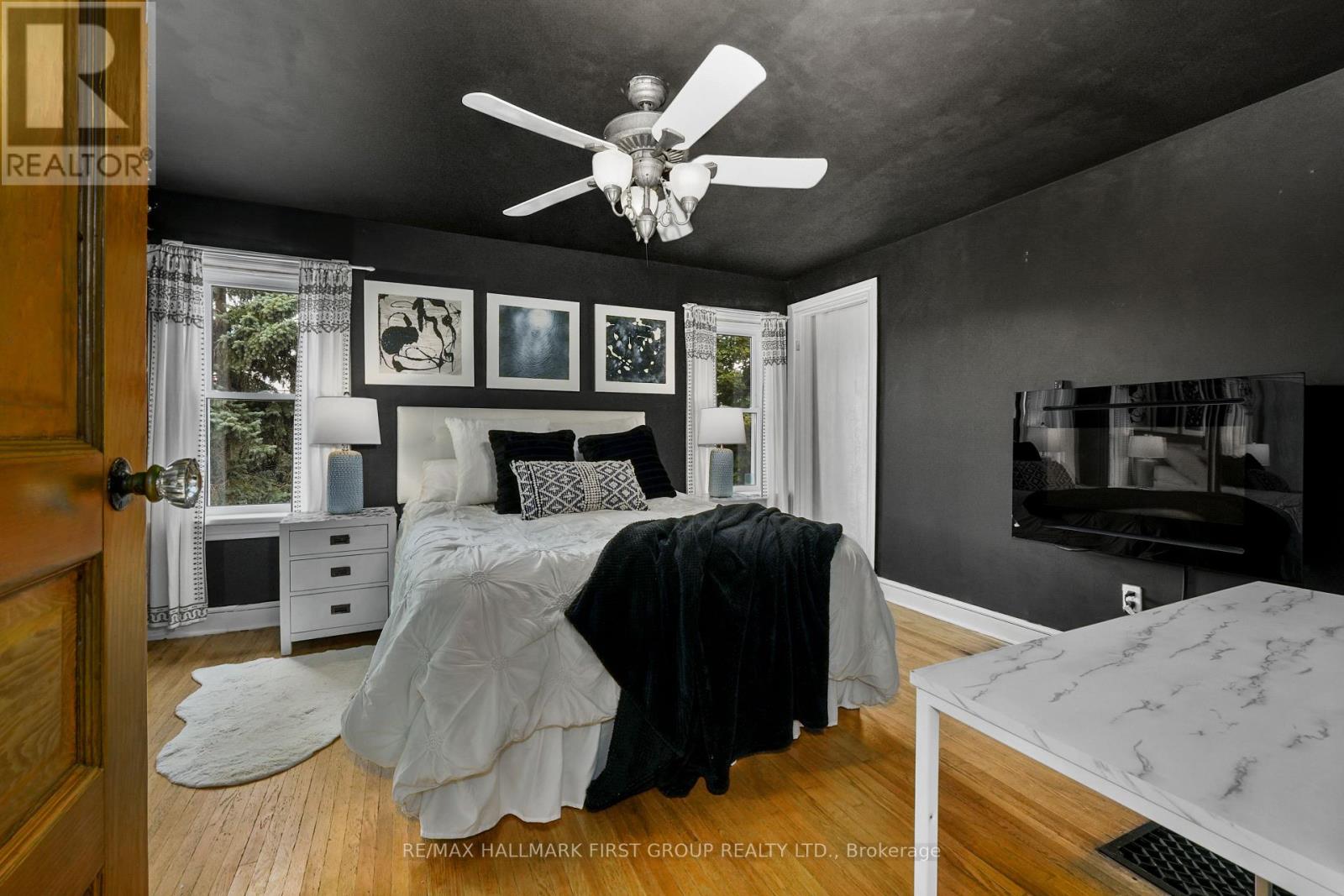 89 ROSE GLEN ROAD N - Image 20
