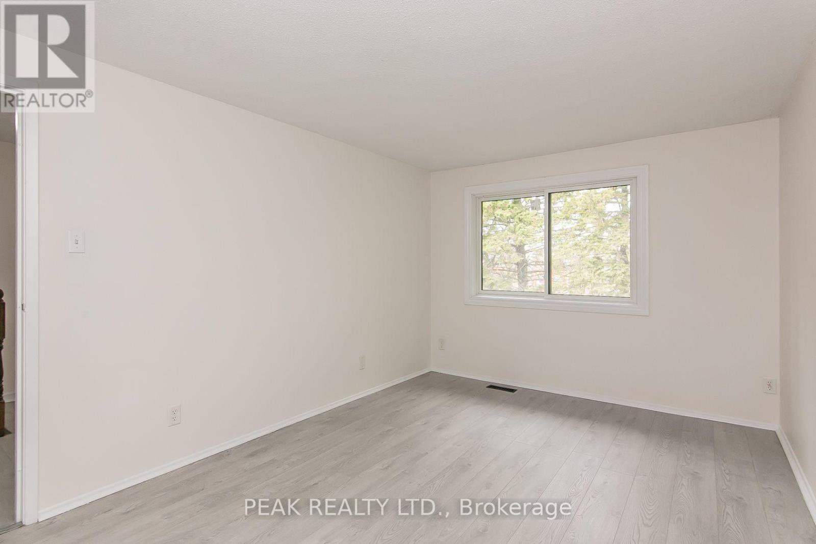 #7 279 SANDOWNE DRIVE - 29