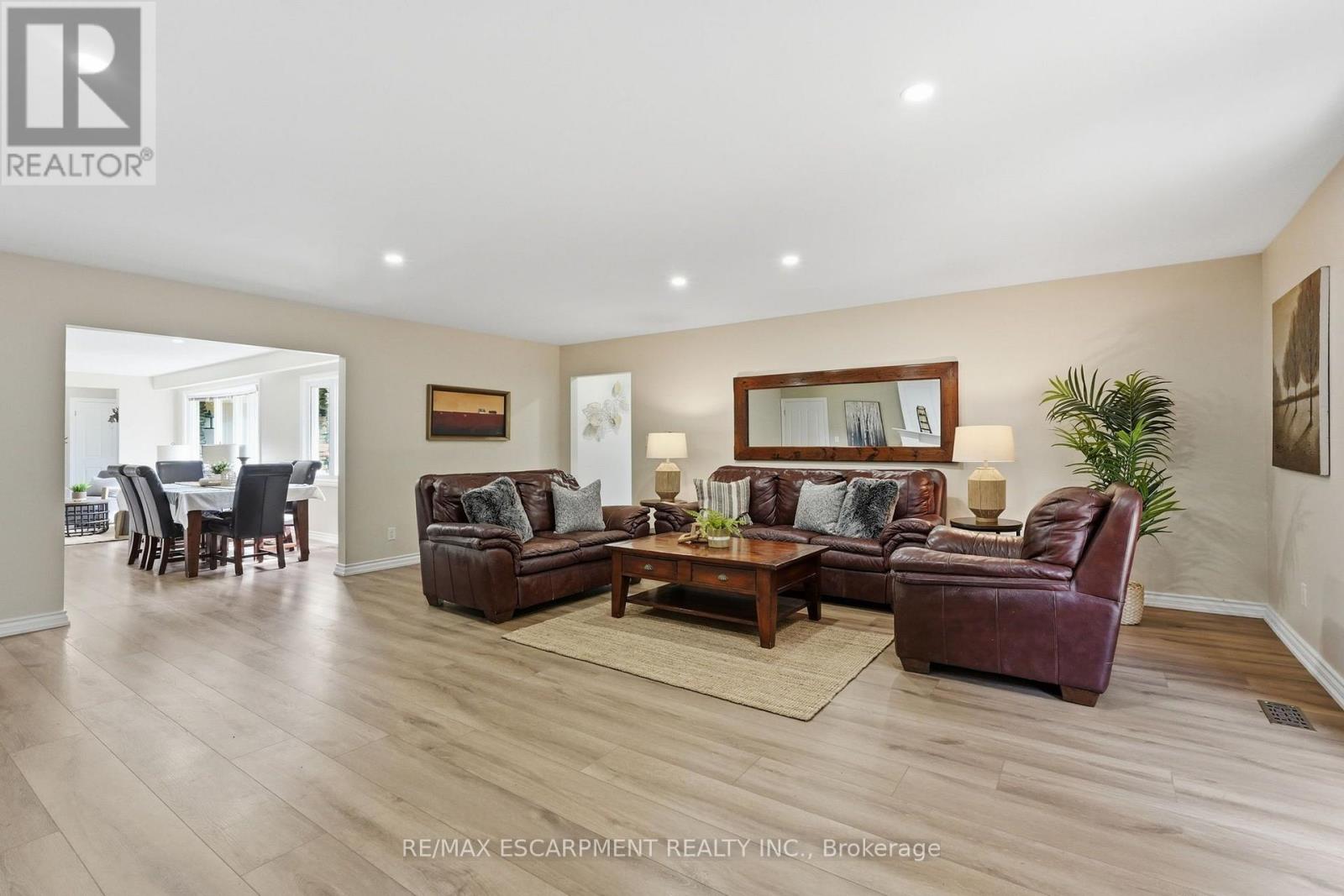 19 CONCESSION 5 E - 16