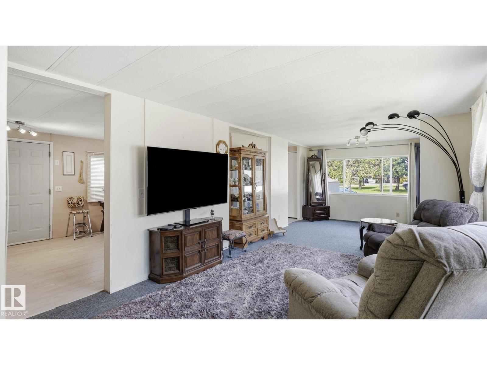 17 Park Ridge CR NW - 2
