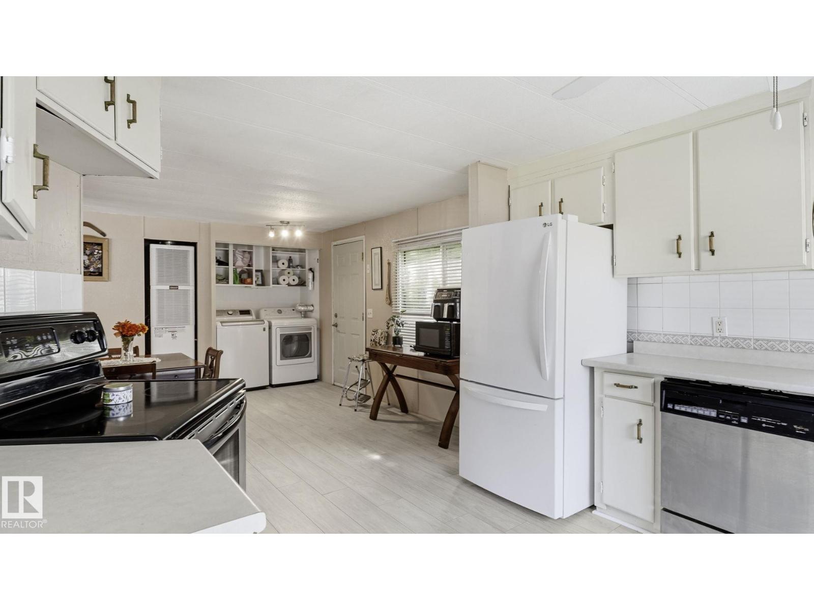 17 Park Ridge CR NW - 8