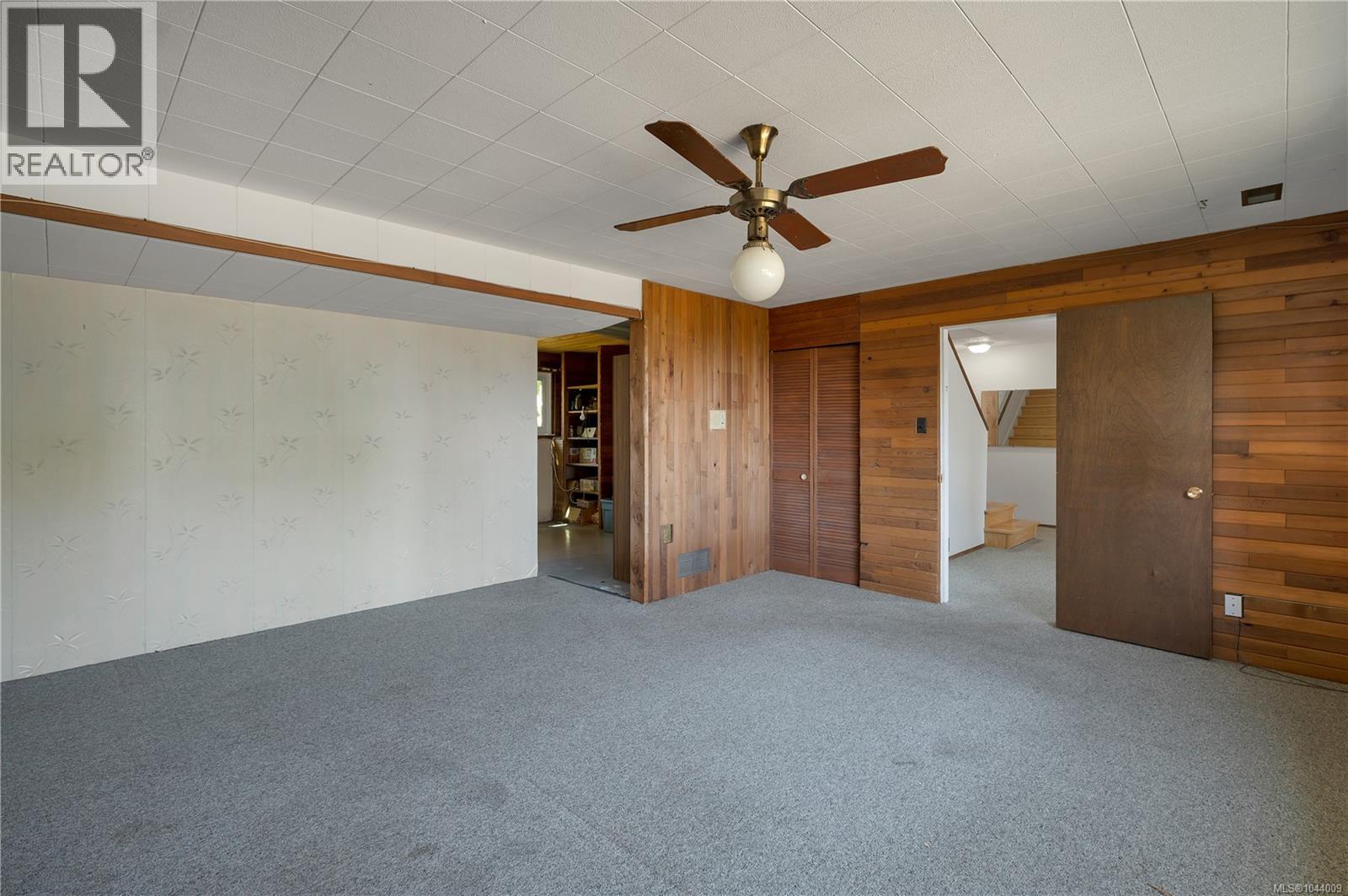 244 Alder St S - 36