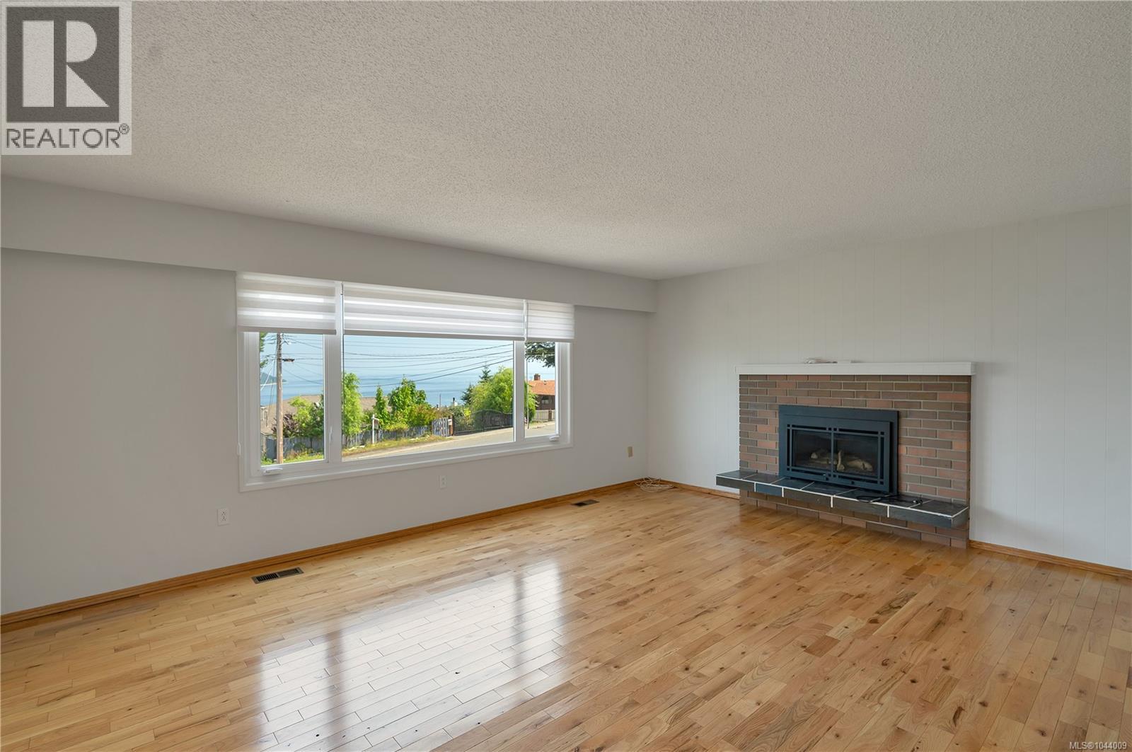 244 Alder St S - 15